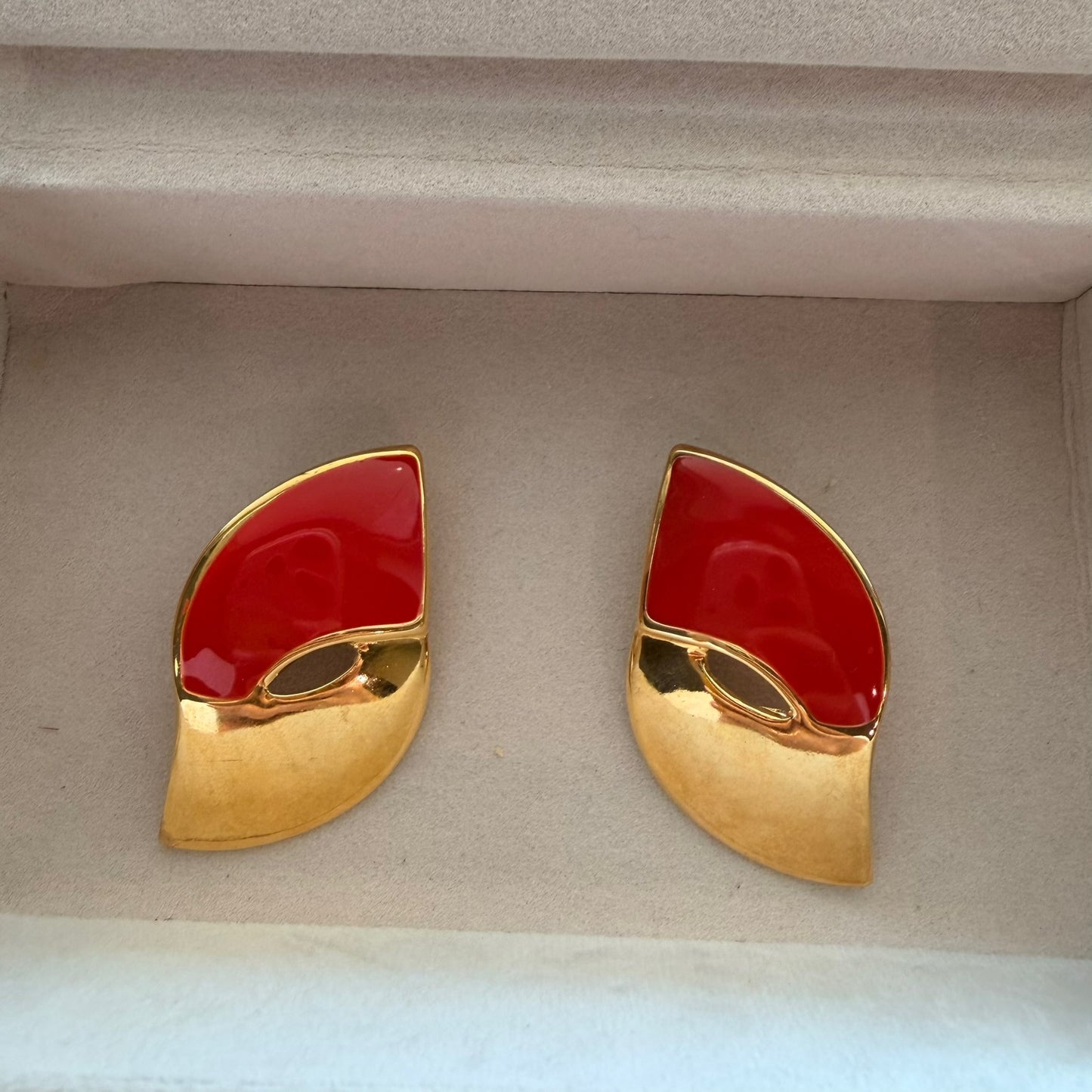 Vintage Red Enamel & Gold Tone Modernist Earrings