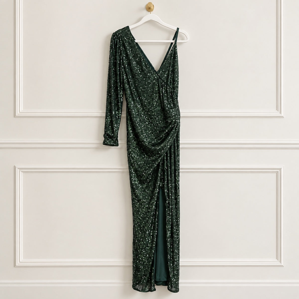 BCBGMAXAZRIA Fern Green One-Sleeve Sequin Gown | Large