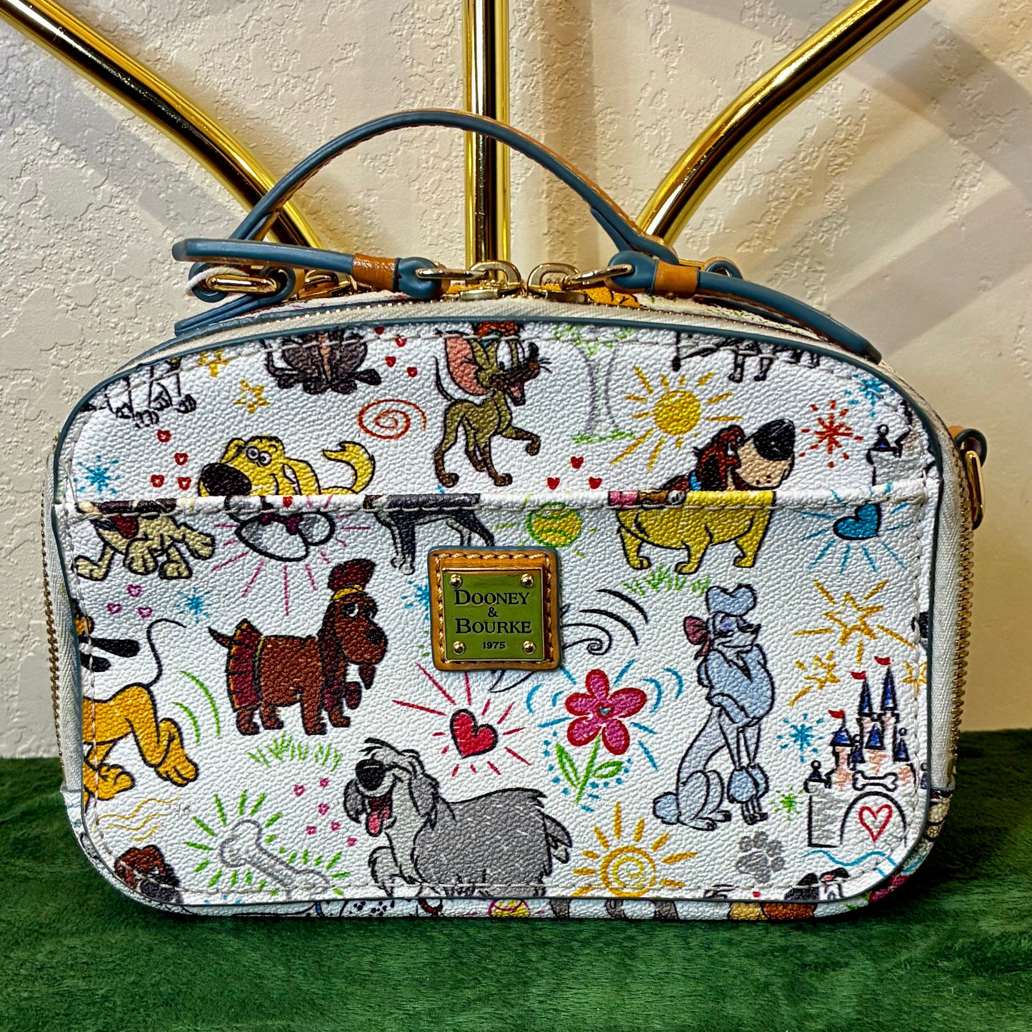 Disney Dooney Bourke Dogs Sketch Ambler Crossbody Purse Disney Parks Rare