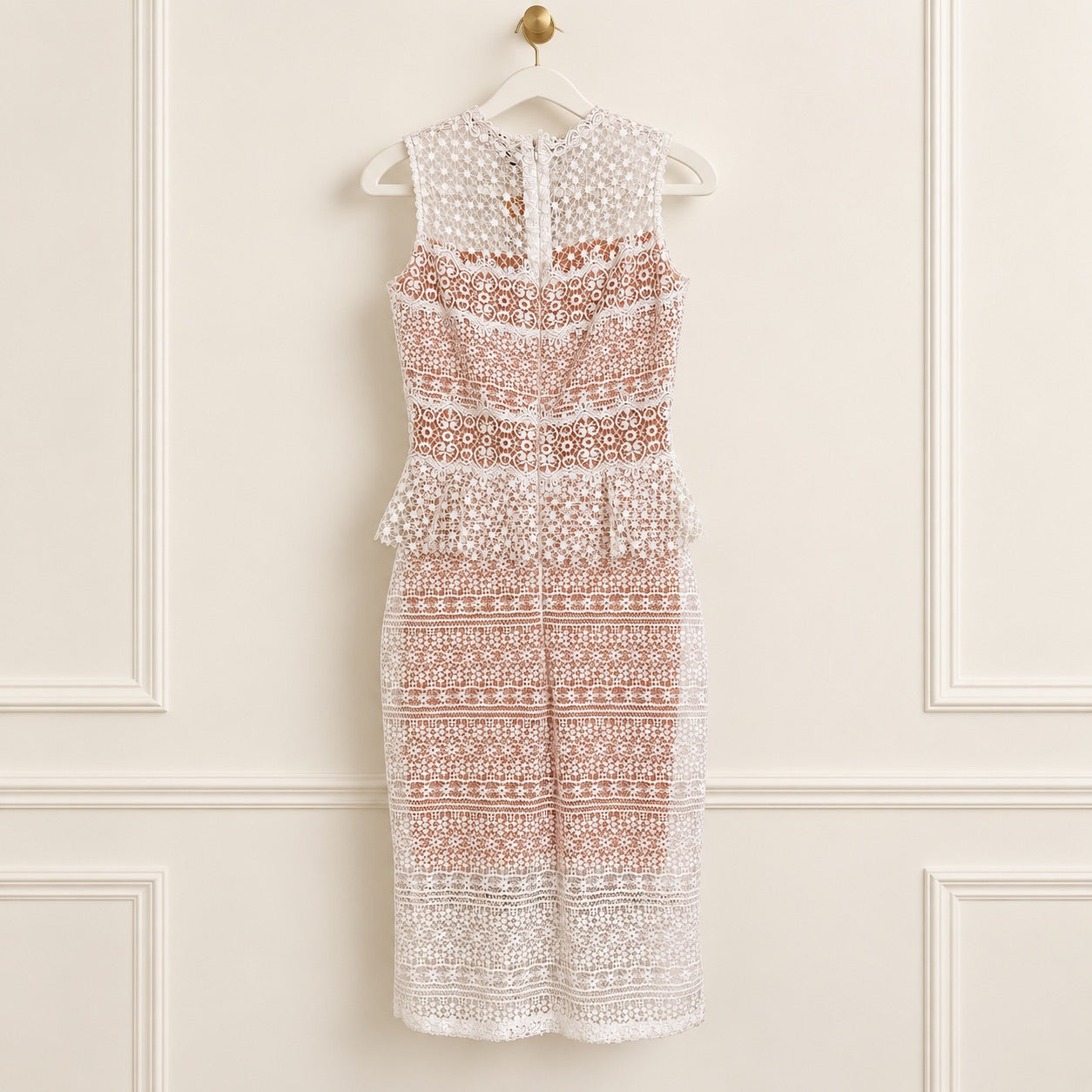 French Connection Ramona White Lace Bodycon Dress NWT | US Size 2