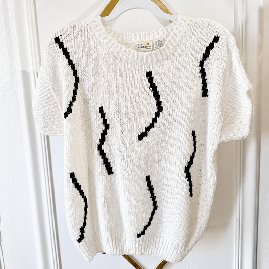 Vintage Liz Claiborne Petites White & Black Abstract Knit Short Sleeve Sweater – Size M