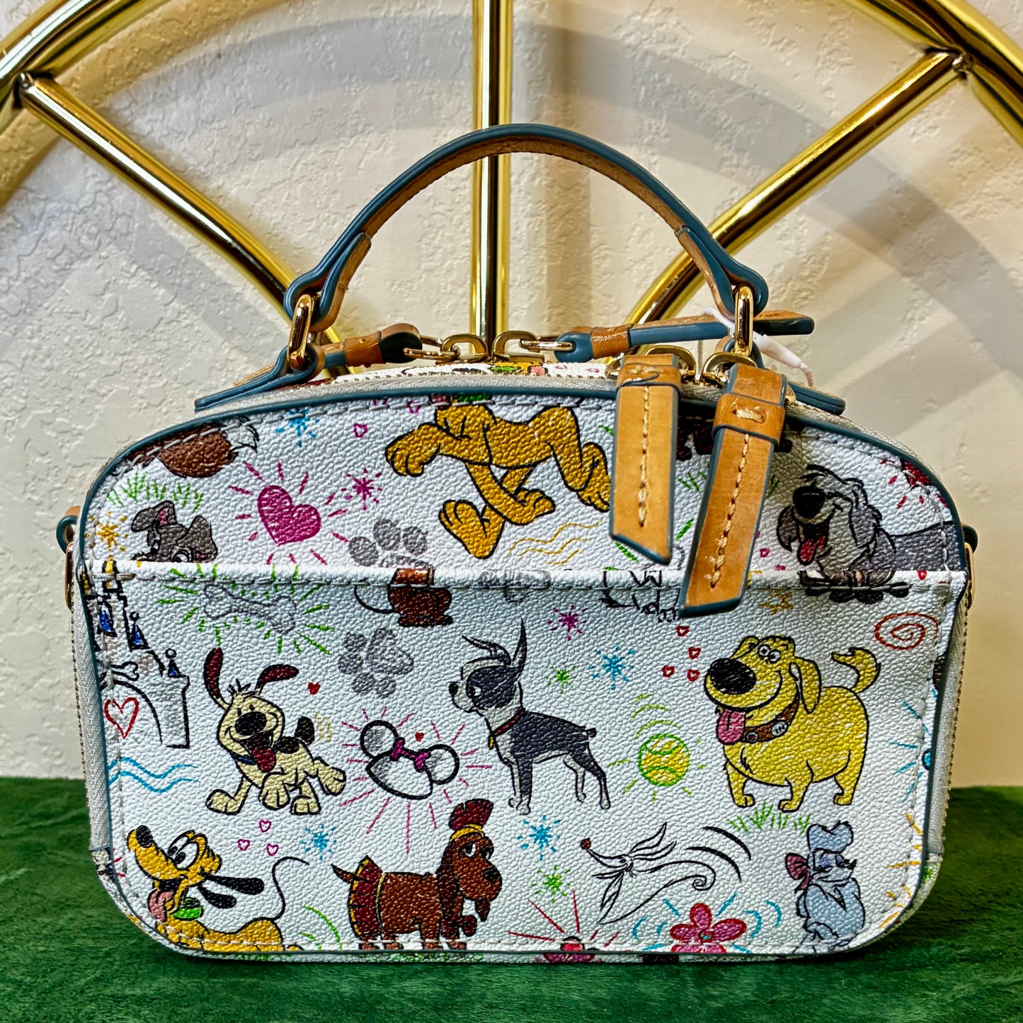 Disney Dooney Bourke Dogs Sketch Ambler Crossbody Purse Disney Parks Rare