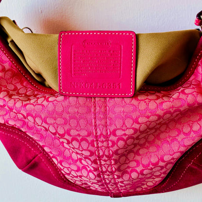 Vintage Coach Fuchsia Pink Mini Signature Suede Soho Hobo Shoulder Bag 6351