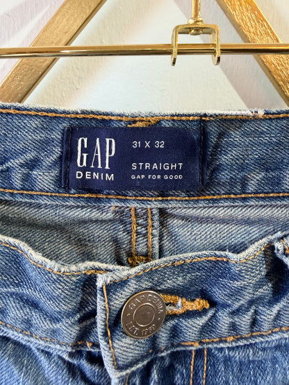 GAP Denim Straight-Leg Distressed Jeans Medium Wash 31x32