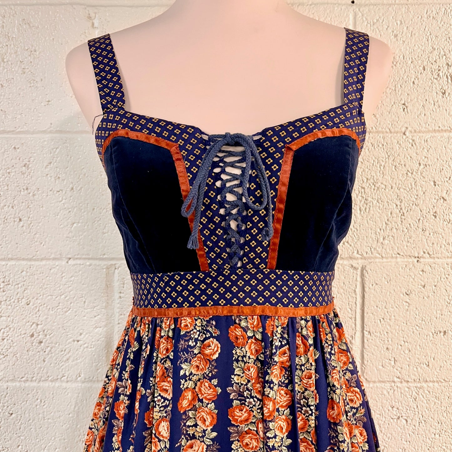 70's Gunne Sax Cabbage Rose Corset Dress
